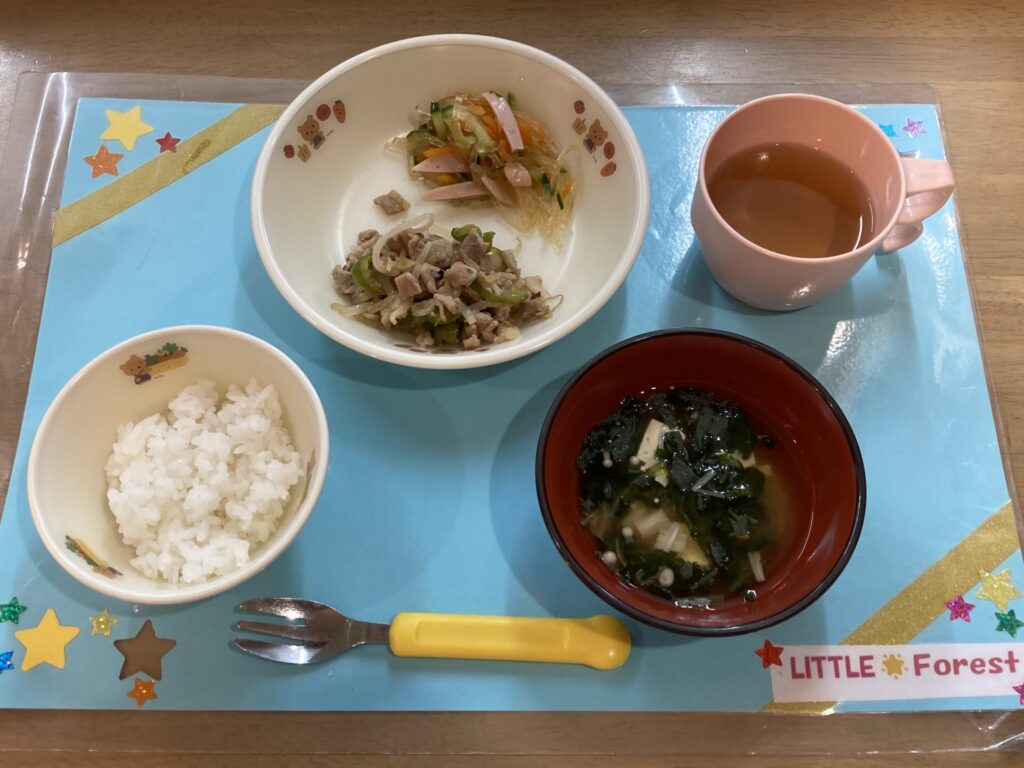 画像：給食