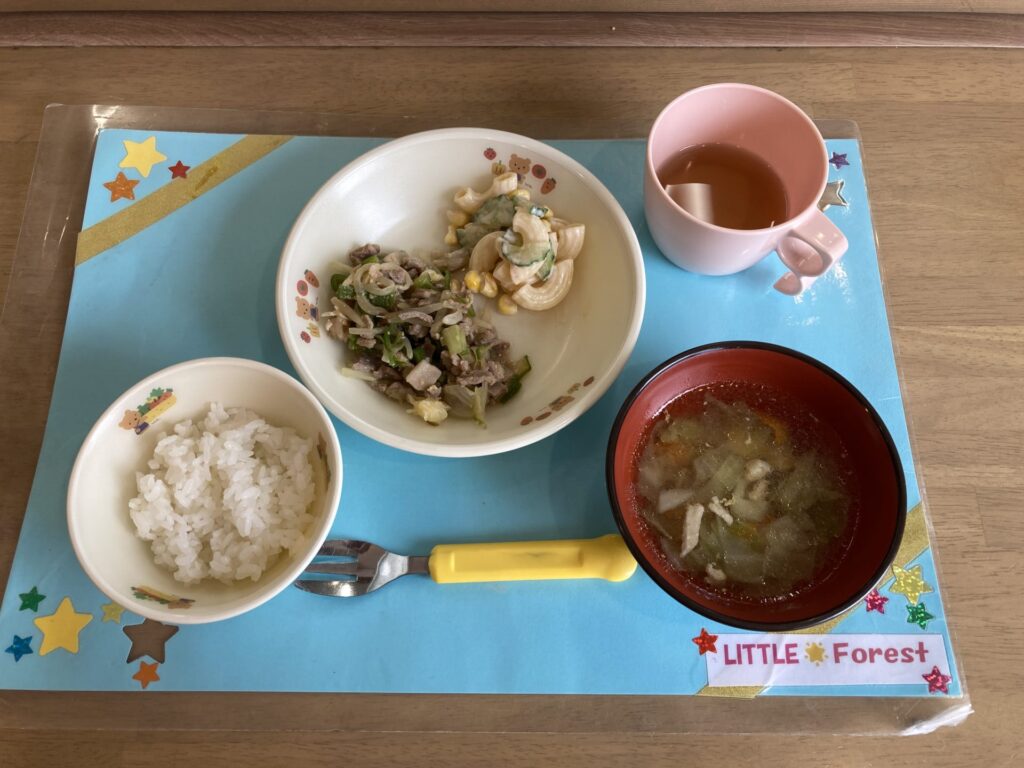 画像：給食