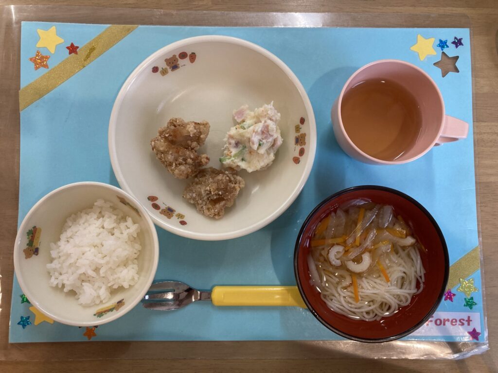 画像：給食