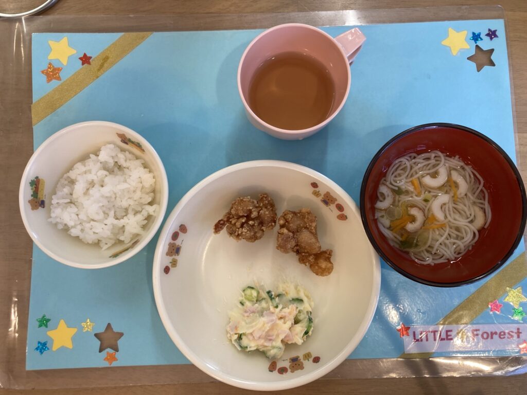 画像：給食