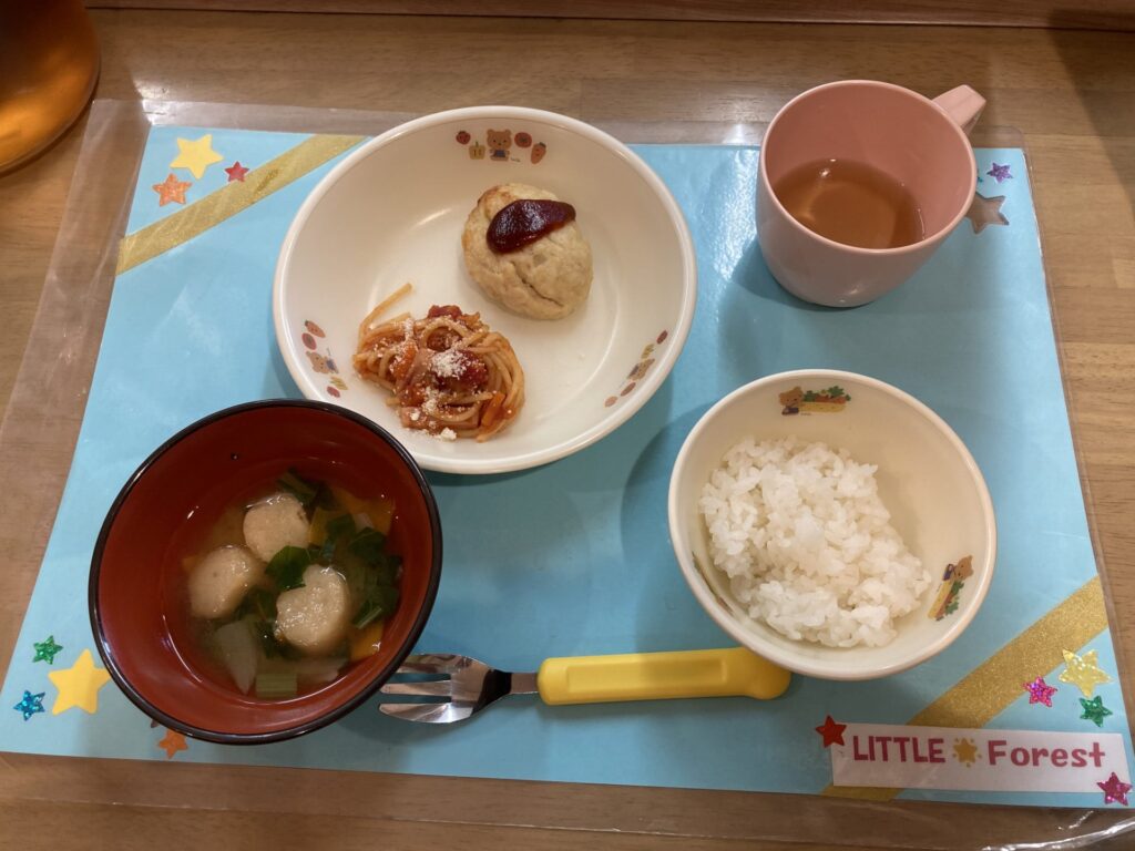 画像：給食