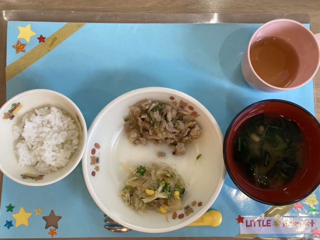 画像：給食