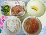 給食サンプル